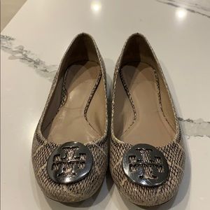 tory burch flats, snake skin
